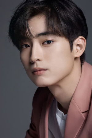 Shin Jun Seop